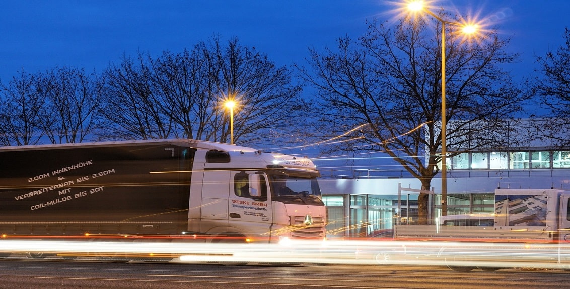 Tips to Hire Commercial Vehicles According to Usage | Bloggerfeet