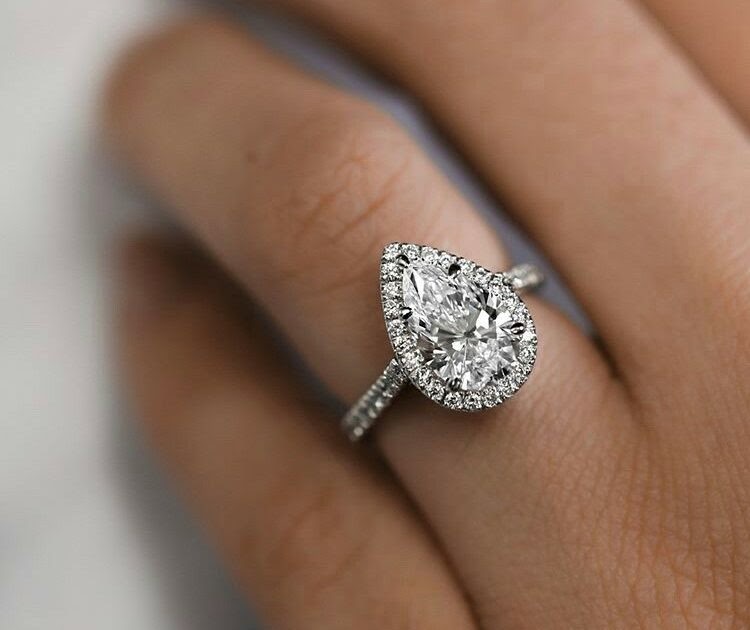 Burgundy Bespoke Jewellers: Guide To Wedding Rings Shopping