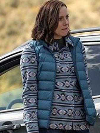 Wendy Moniz Yellowstone Governor Lynelle Perry Blue Puffer Vest