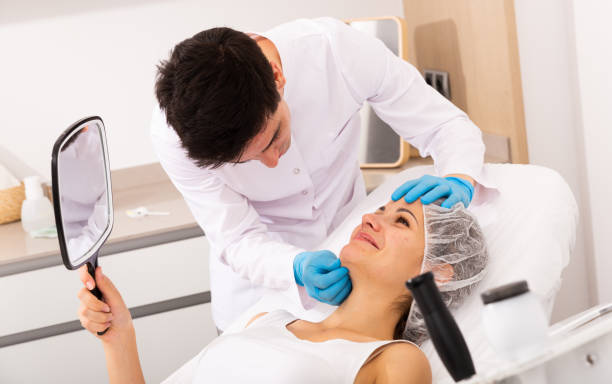 How To Pick The Best Skin Specialist In Gurgaon: 6 Tips