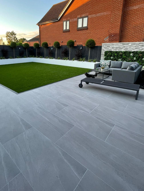 Italian Outdoor Porcelain Paving - Royale Stones