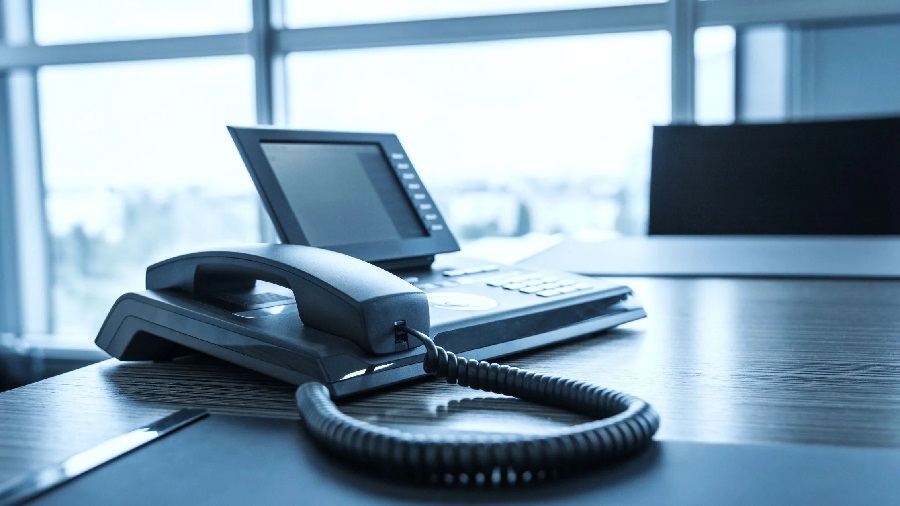 The Importance of Professional Business Phone System Installers - Buss Technology