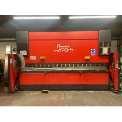 Used Downstroke Press Brakes: A Cost-Effective Solution for Your Manufacturing Business