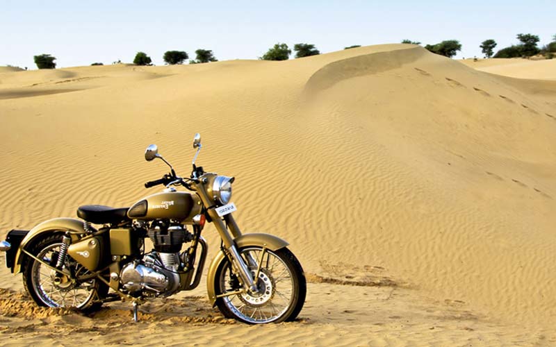Rajasthan Motorbike Tour Package from Delhi | Desert Trip