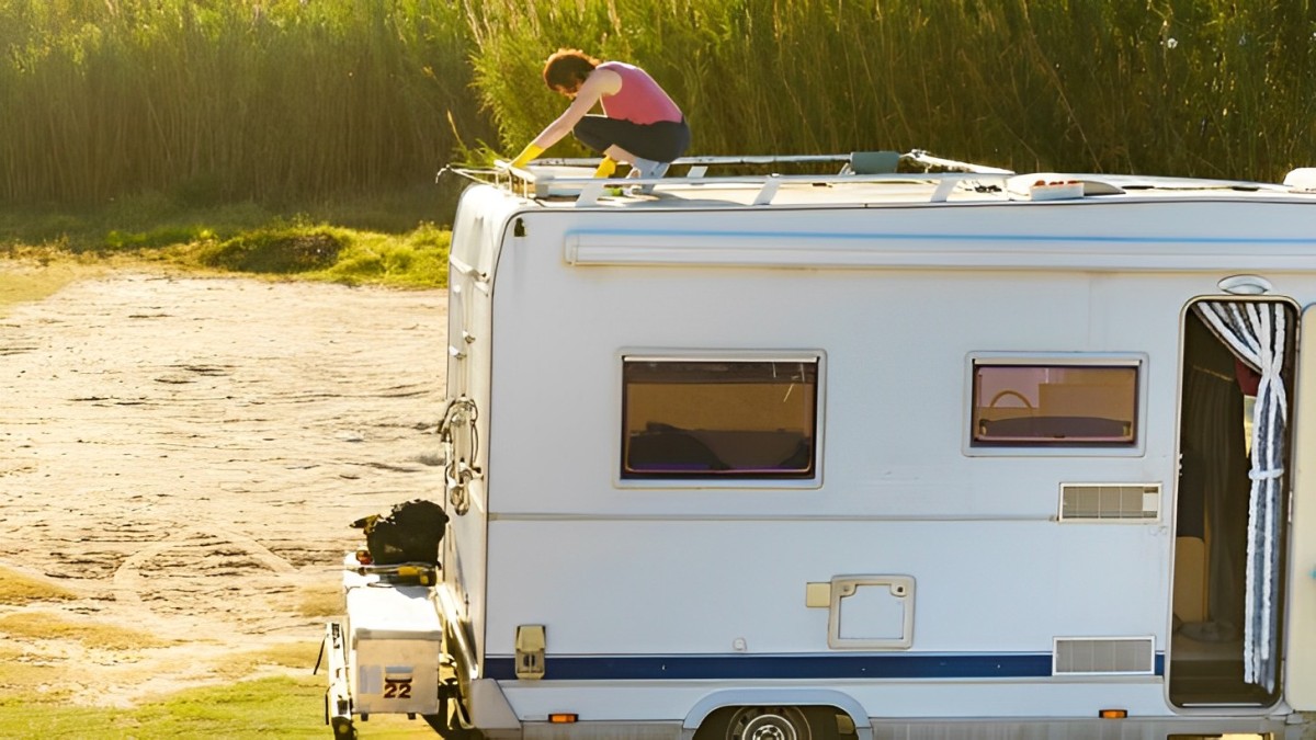 How to Replace a Camper Roof