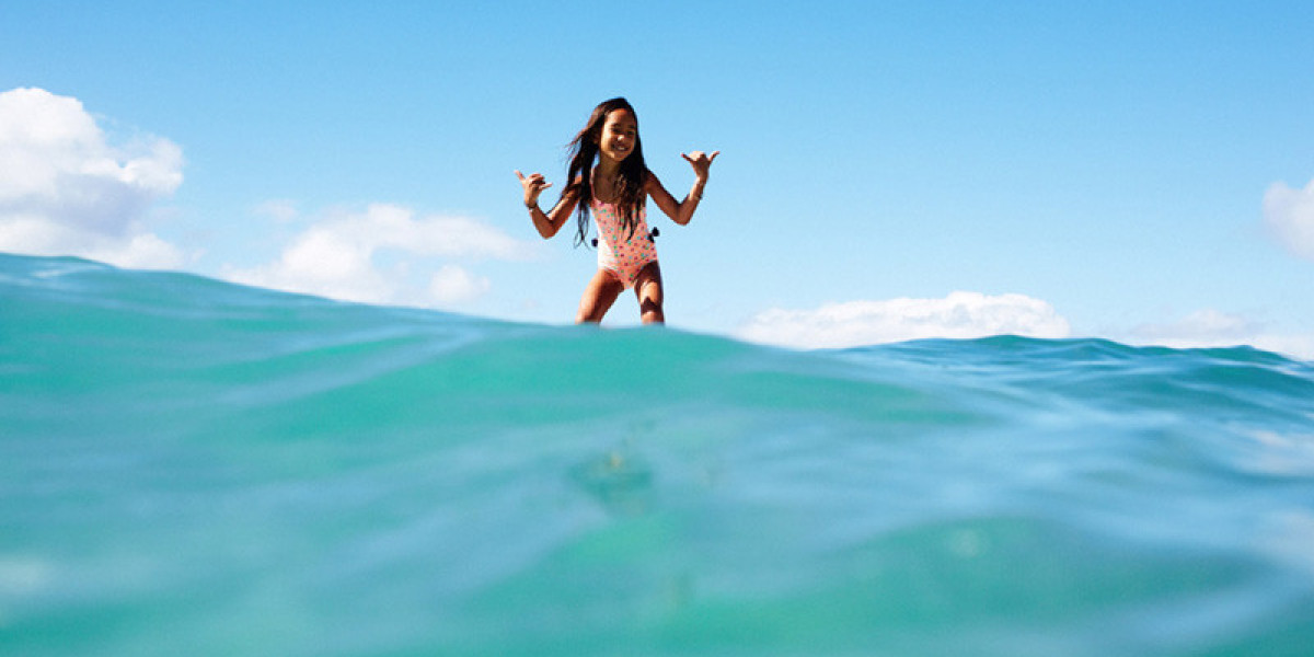 Orewa Beach Surf Cam: A Window to Orewa's Waves