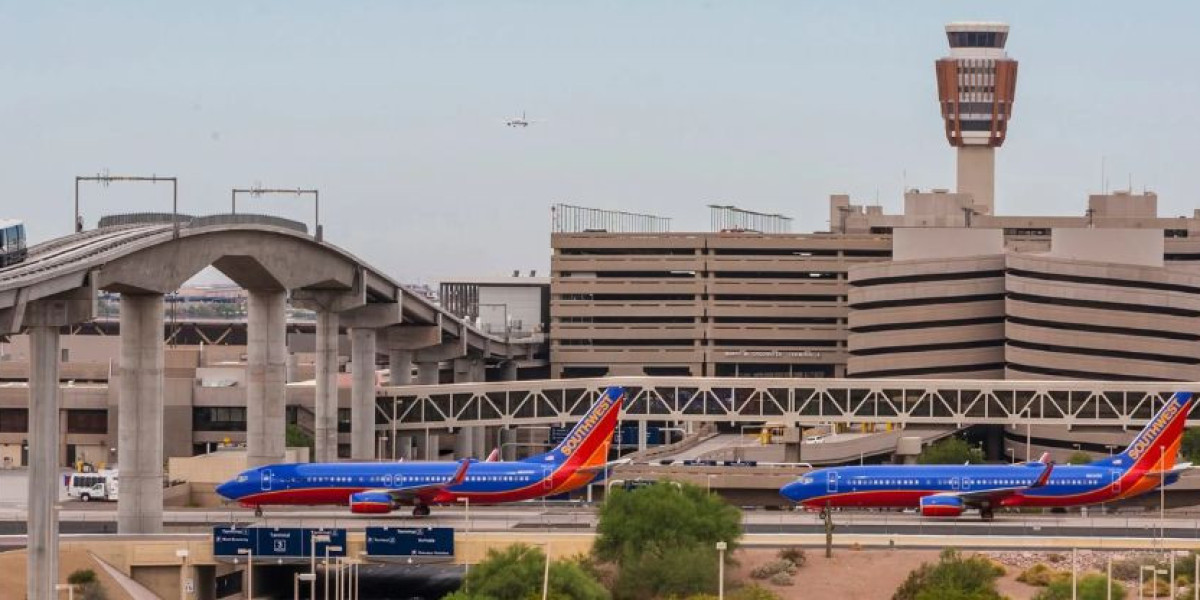 Navigating the Southwest Terminal at Phoenix Sky Harbor International Airport