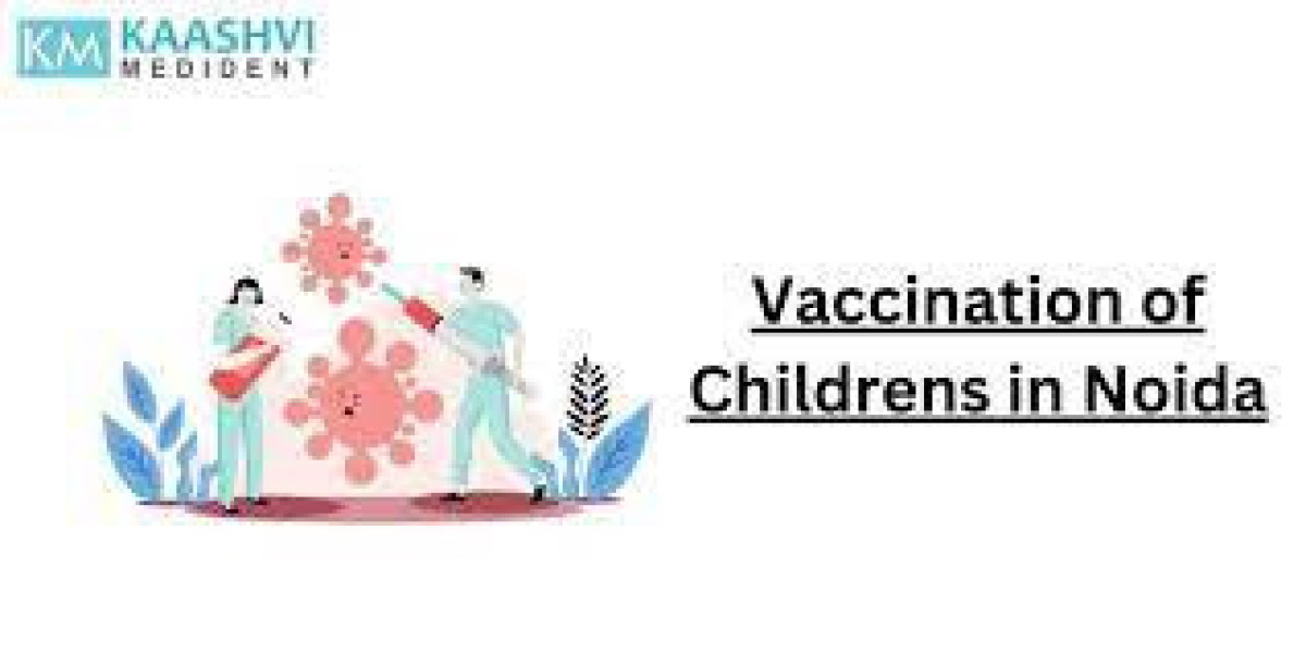 Ensuring Comprehensive Vaccination for Children in Noida with Dr. Vipin Jain's Centre