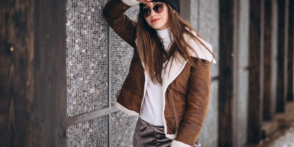 Seasonal Transitions: Wearing Your Brown Leather Jacket in Every Weather