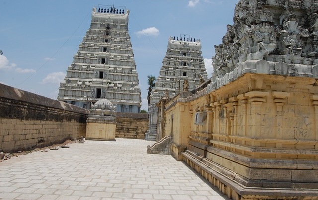 Sri Abirameswarar Temple History: Thiruvamathur Temple Timings