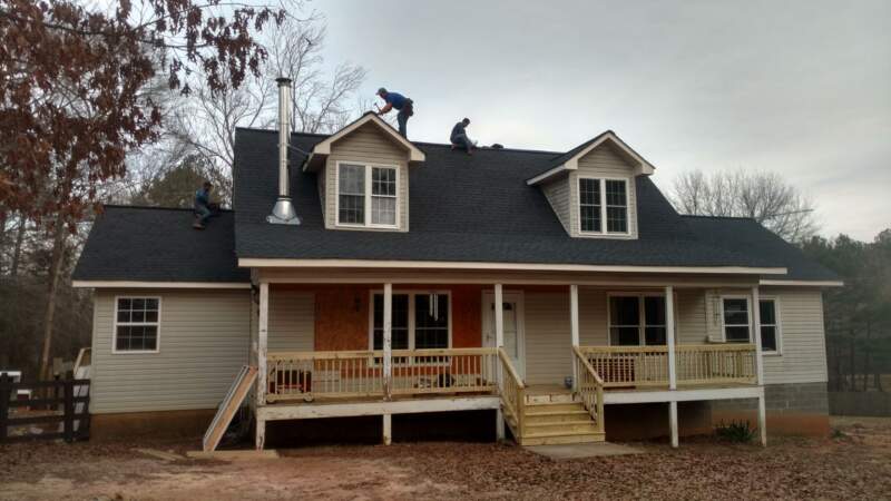 Selecting the Right Roofing Company: Commercial vs. Residential Needs - KingYmab