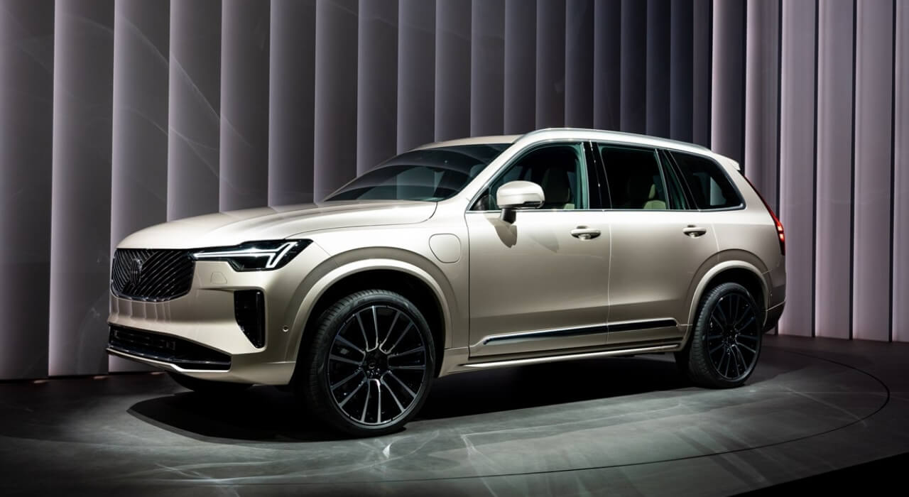 Volvo New Hybrid Approach Sidelines The 2030 All-EV Commitment