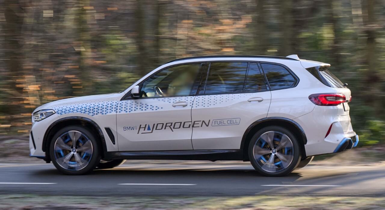 2028 Hydrogen Fuel-Cell Car By BMW & Toyota's Bold Collaboration