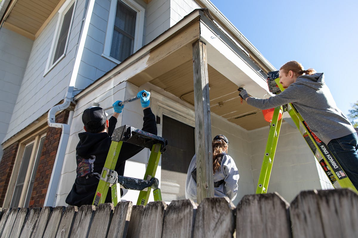 What Challenges Do Homeowners Face When Seeking Housing Repair Assistance? | by Habitat Tucson | Oct, 2024 | Medium