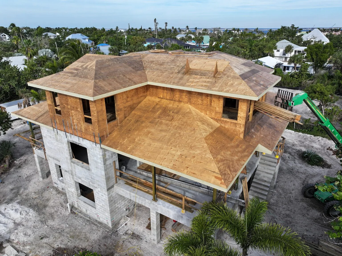 Everything You Need to Know About Shell Construction and Trim Carpentry in Fort Myers | by Mottled Services | Dec, 2024 | Medium