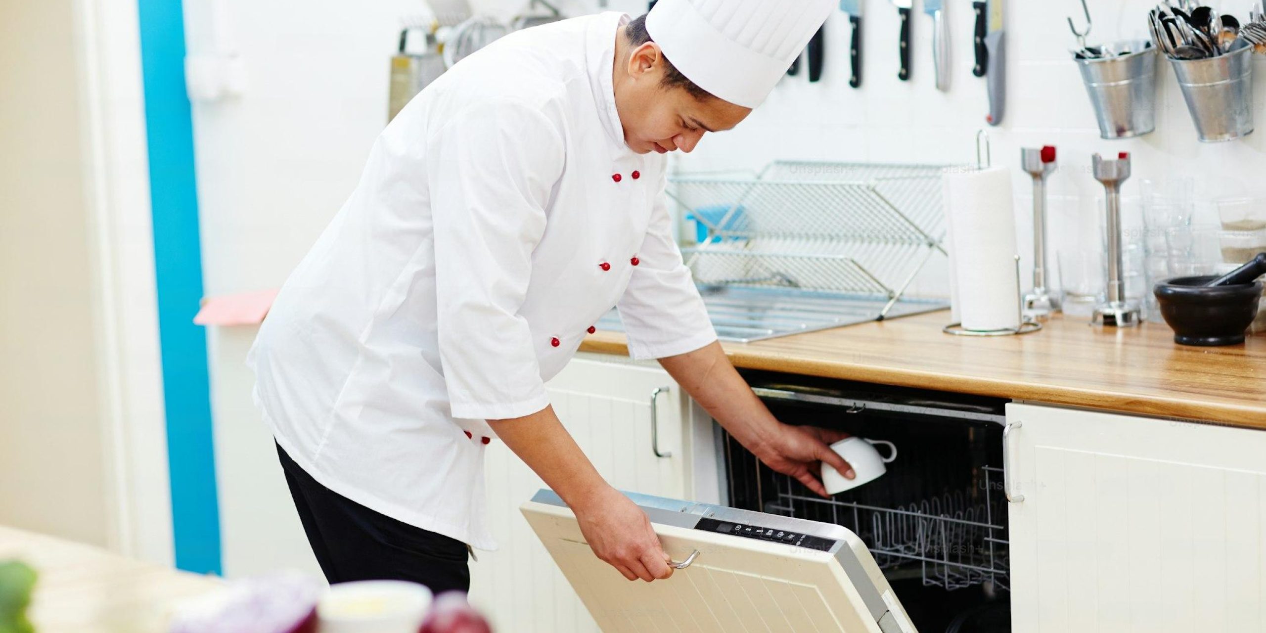 Hire the Best Home cook maid in jaipur