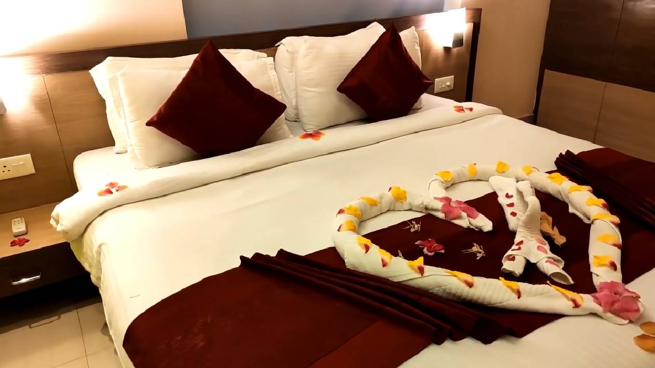 Book Puri Hotels with Special Valentine Discounts - Purihotels.in